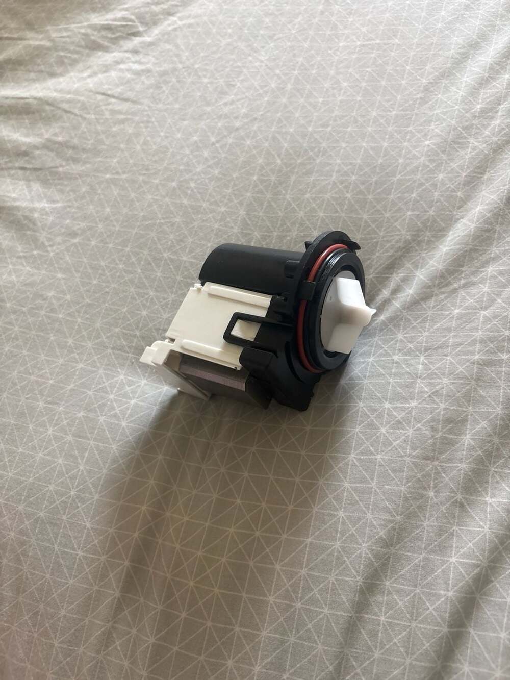 OEM Replacement Washer Drain Pump for Samsung 4681EA2001T.